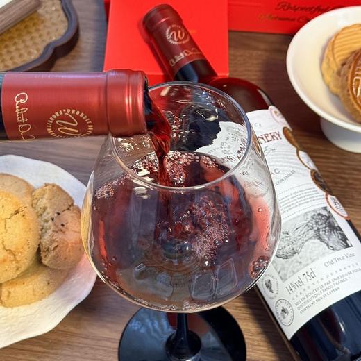 疯抢中！！中秋红金浮雕手提礼盒【柏榕酒庄老树藤干红月饼】法国进口干红+4款中式月饼 14%vol 750ml*2瓶 商品图10