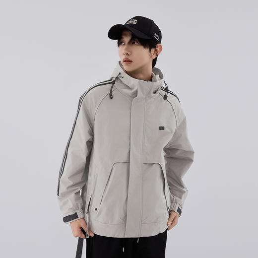 【新品上新】HX 春秋季带帽茄克衫外套简约运动S105533313101 商品图2