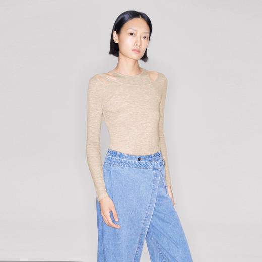 lost in echo2025秋冬新款真两件套长袖背心镂空修身打底针织衫女 商品图4