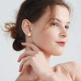 袋鼠团团贝母耳钉