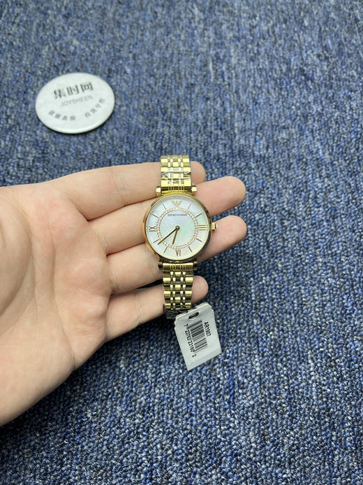 原单阿玛尼Ar1907 黄金摩天轮 女士腕表
机芯：原装进口石英机芯 商品图0