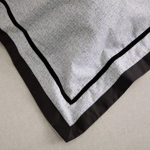 多喜爱 全棉磨毛床上用品四件套 {DO女士系列}约兰瑟/布达hl 【新疆棉磨毛】【柔暖触肤】【精美礼盒】【立体刺绣】【丝绒织带】温暖舒适 手感细腻 商品图5