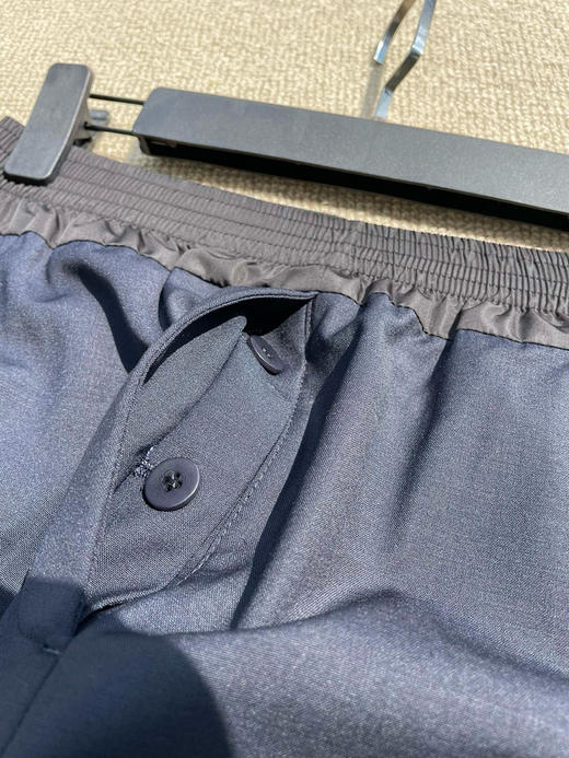 98-1 跪求入手 年度蕞爱长裤 意大利精纺羊毛 拼接松紧腰头 miu西装阔腿长裤 显瘦显腿长 商品图7