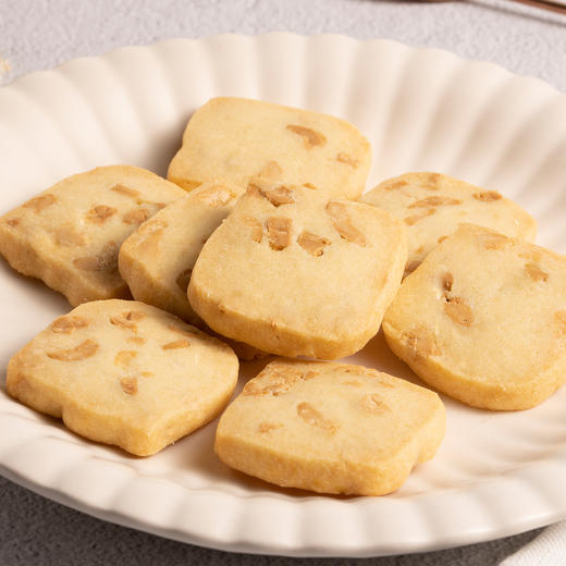 佳宁娜 经典巧味曲奇饼干礼盒装高颜值网红零食黄油手工饼干360克 商品图2