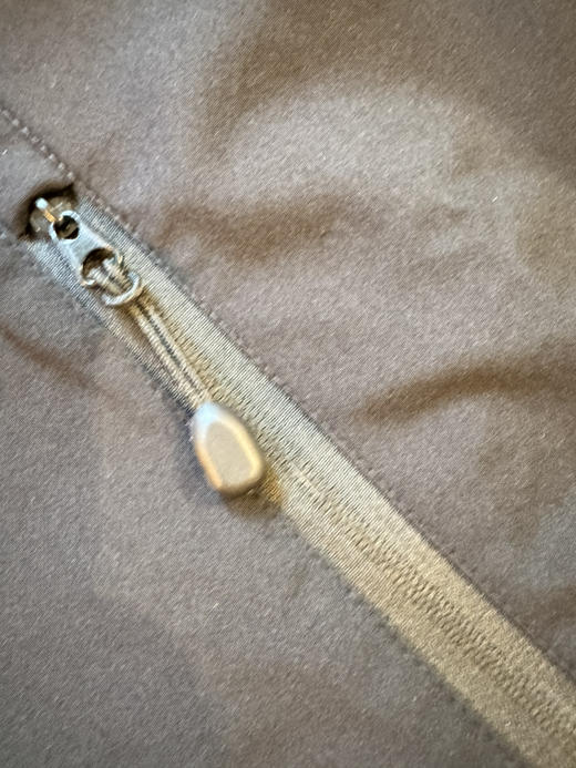 秒杀 TOMMY	HILFIGER 防水夹克。只有XXL。最后一件了 商品图5