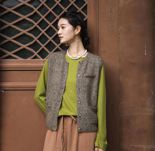 绽放595朵/文艺复古花纱宽松圆领叠搭气质针织马甲外套女秋冬新款 商品图2