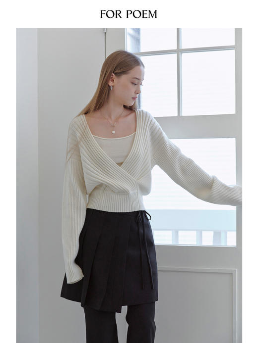ForPoem 现货 25/FW原创设计大V领坑条休闲简约针织羊毛上衣 商品图3