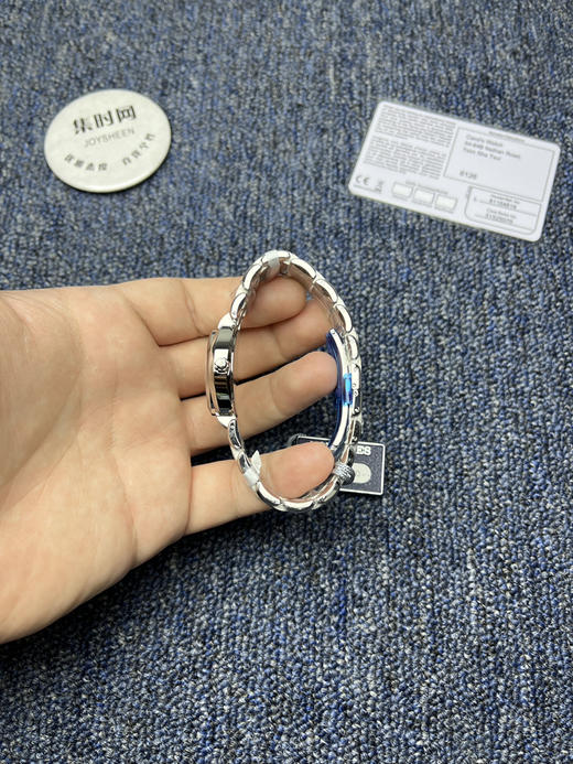 原单渠道货 浪琴新款心月月相系列 女士腕表 新增了深海蓝、橄榄绿、 商品图4