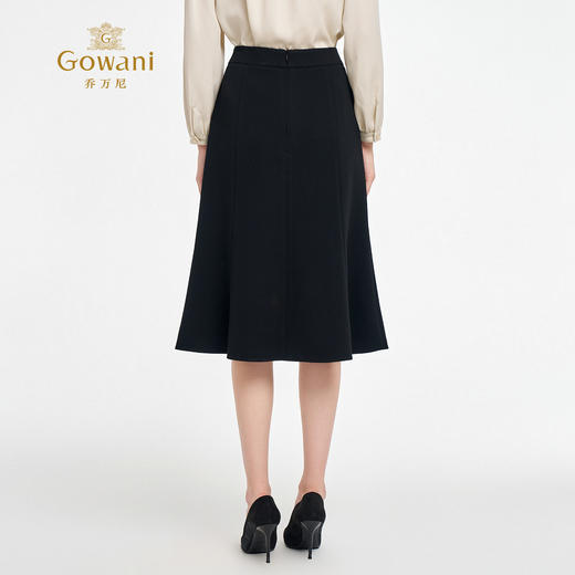 乔万尼2025秋新品优雅通勤鱼尾半身裙ED3D205 商品图4