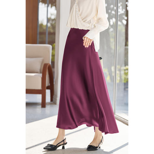 米思阳2026春新款高端光泽感纯色醋纤中长款裙子半身裙女5636 商品图4