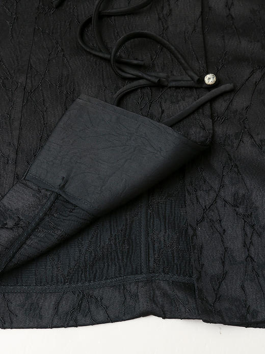 新中式风黑色提花盘扣马甲女 无袖复古气质外搭背心 商品图4