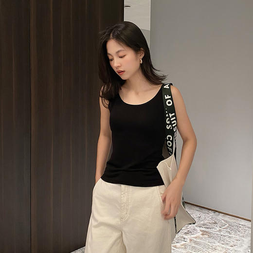 官网499！华家绵羊毛醋酸内搭打底 外穿吊带免穿文胸一体式固定杯女士秋季保暖背心 商品图1