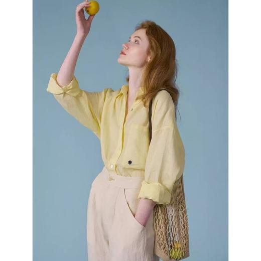 【老钱风纯棉贝壳刺绣衬衫】面料100%新疆长绒棉！柔软舒适透气 ✅圆弧下摆、很好的遮住了臀部肉肉 ✅藏蓝色小贝壳刺绣、细节质感高级 商品图1