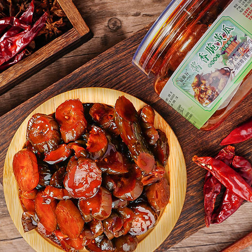 【超下饭❗️酱香脆香瓜】甄选品质原料制作，严选当季鲜瓜制作，古法密封坛腌制，清脆可口老少皆宜，腌黄瓜甜脆爽口，早餐开胃下饭菜咸菜脆黄瓜整箱L 商品图0