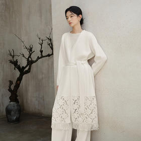 【林栖设计小店】纯白系列绵羊毛毛织外套保暖镂空流苏仿手钩花2025秋冬新款毛衣女1953203