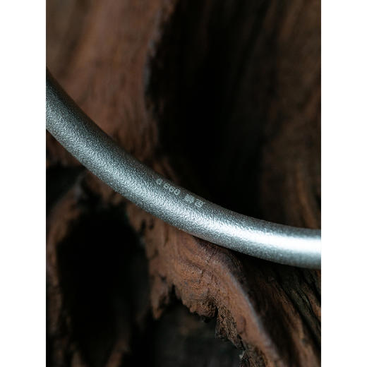 牧衣游 999银手镯新款古法实心足银手饰 管彤【不支持会员折】 商品图3