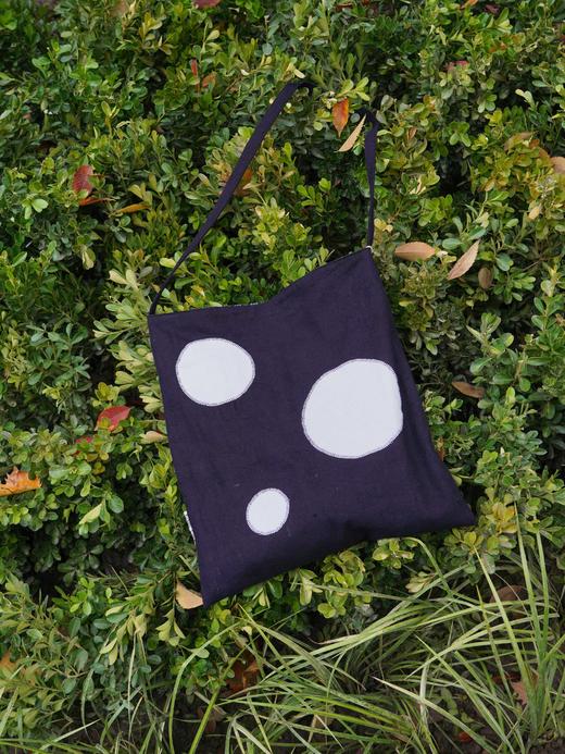 回声Echos/ 牛仔蓝波点斜挎帆布包【可双面背】 商品图0