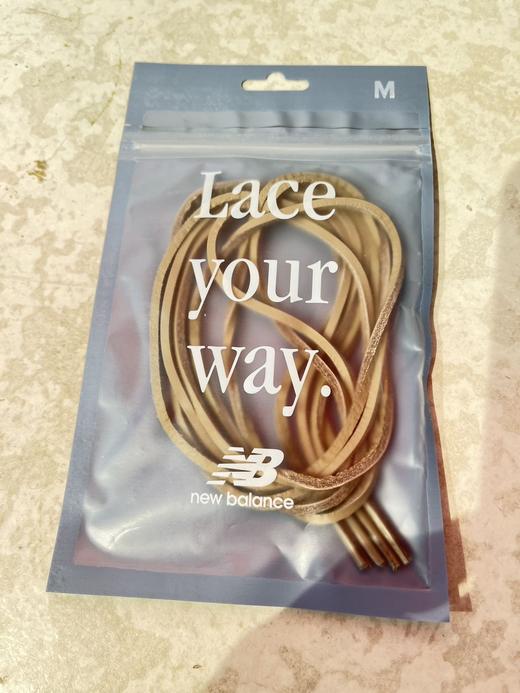 【云粉节】 【新品】7楼 NewBalance男女时尚鞋带 吊牌价：45元 商品图0
