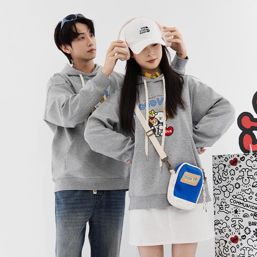 【新品上新】HX 秋季带帽卫衣C106530032101联名款 商品图3