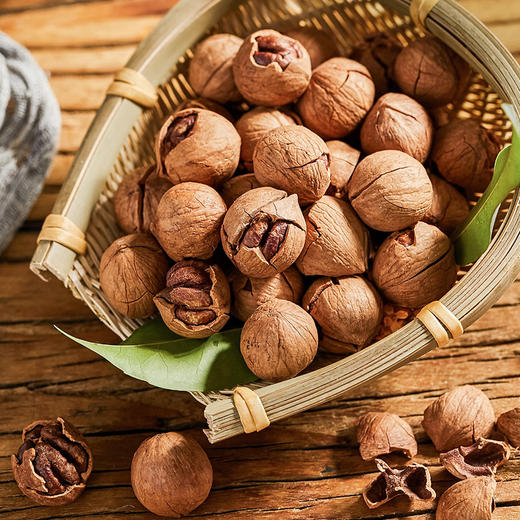 【2025新货】歙县原产手剥山核桃 特好剥小核桃孕妇零食核桃仁 商品图1