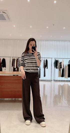 三楼兰梦萱针织衫