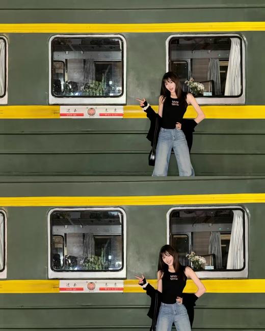 TY544-MIU MIU 缪缪字母logo背心 黑色（ZJ） 商品图1