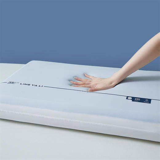 【零压睡感❗️深睡记忆枕 PRO】A类标准，升级双芯，人体工学，呵护颈椎！星球深睡慢回弹礼品双拼枕头酒店护颈助枕睡眠枕芯 商品图4