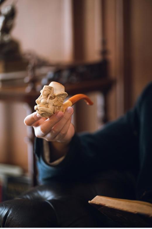 【已售】独角鹿西洋古董1890-1900年代法国出品琥珀烟嘴装饰古埃及女王主题精雕海泡石烟斗 商品图3