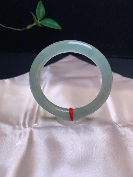 620689，52.7冰晴圆条手镯，条宽9.2mm，整条冰冰的 商品图4