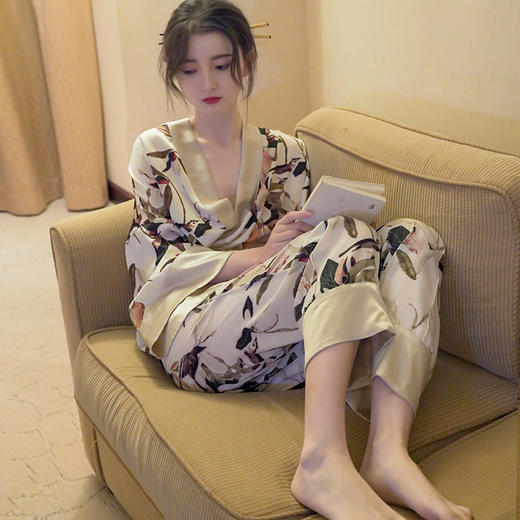 网红气质中式秋季新款奢华风居家服长袖长裤睡衣女套装可外穿新款新品学生可爱新款家居服 商品图2