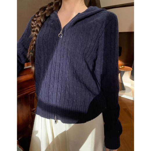 LIN BOUTIQUE 居家外穿两得 复古绞花慵懒针织拉链开衫外套女新款 商品图1