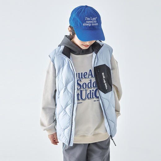 蓝汽水2025年秋冬新款中大童立领羽绒马甲防钻绒抗静电保暖亲子装 商品图3