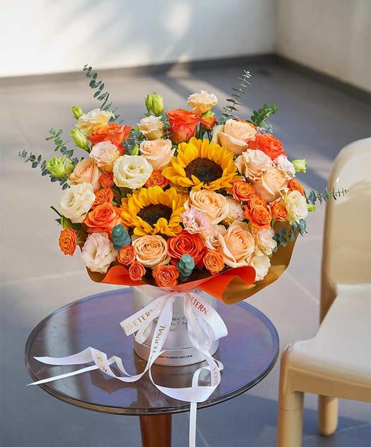 女神节向日葵康乃馨祝福抱抱桶鲜花热卖 商品图1