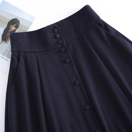 MYX垂坠感百褶休闲大摆裙2025秋季新款长款高腰半身裙显瘦通勤A字裙 商品图3