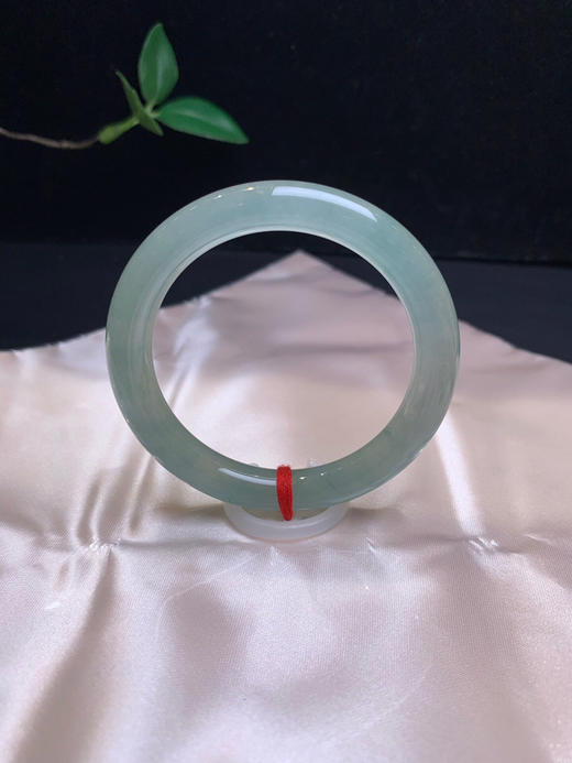 620689，52.7冰晴圆条手镯，条宽9.2mm，整条冰冰的 商品图3