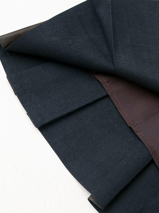 酷飒风黑色皮面百褶半身裙女 高腰显瘦 A 字短裙 商品图4