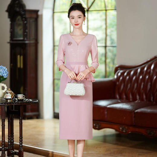 2025秋新礼服，亮片荷叶边气质婚庆婚宴妈妈喜婆婆连衣裙TQ2508 商品图1