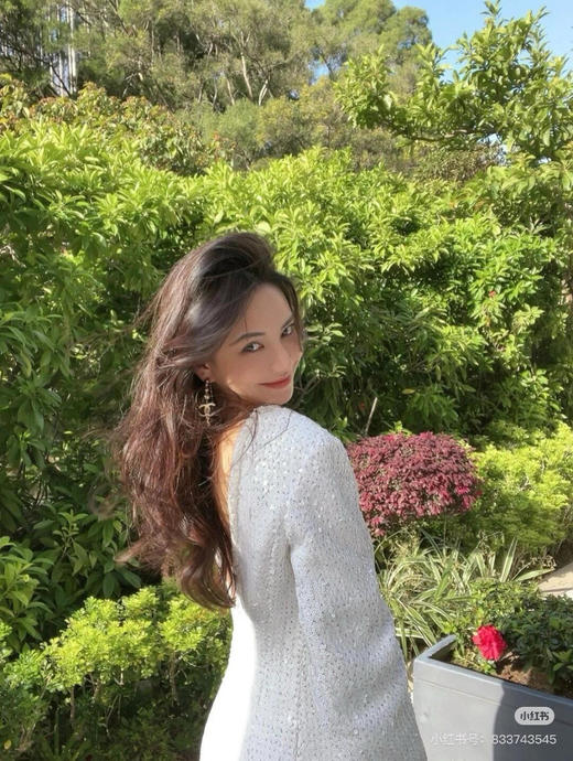 TY334-CHANEL香奈儿 SS22 亮片单排扣纯色圆领夹克小香风外套 女款 白色（PG） 商品图1