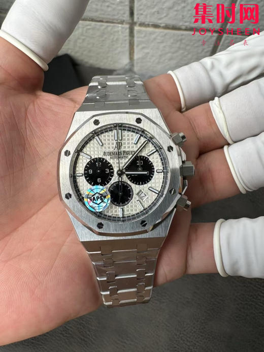 APS新品爱彼皇家橡树系列26331 男士腕表 自动上链计时码表，以标志性八角形表圈与“Tapisserie”格纹表盘诠释经典设计，搭载丹东一体定制机芯 商品图0