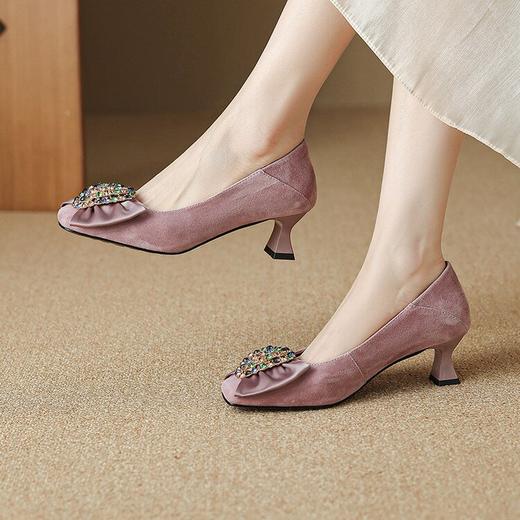 【预售5天】法式蝴蝶结水钻浅口气质单鞋方头女鞋软皮中跟高跟鞋HYT&MS-7429 商品图2
