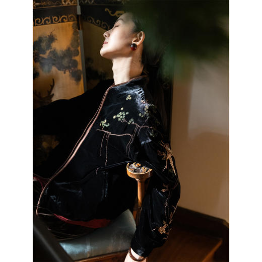 牧衣游原创 丝绒精工手绣短外套秋季新款宽松禅意东方开衫 韶光 商品图1