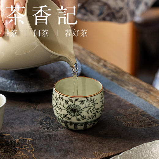 茶香记青花罗汉杯100ml特制焦糖釉缠枝菊古典纹饰景德镇陶瓷茶杯主人杯 商品图2