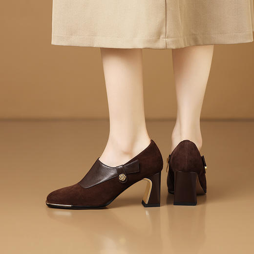 【预售5天】秋季新款百搭舒适粗跟磨砂拼接深口单鞋气质通勤小皮鞋HY&H3720 商品图2