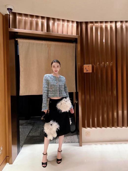 TY342-Chanel 25a 早秋手工坊 亮片粗花呢圆领外套（PG*MM） 商品图0