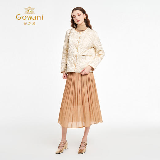 乔万尼新品轻盈新中式菱格纹羽绒服ED1T926 商品图2