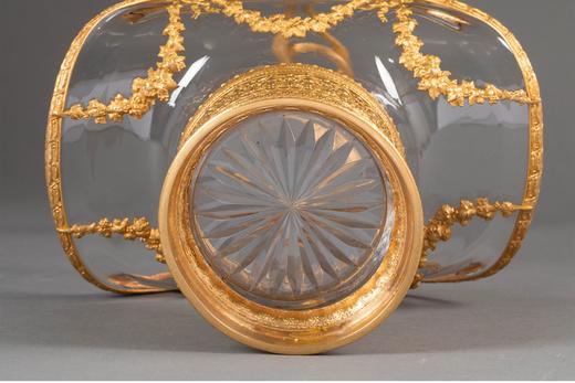 【已售】独角鹿西洋古董19世纪末法国出品蝴蝶结藤蔓主题铜鎏金精雕装饰水晶花果篮 商品图6