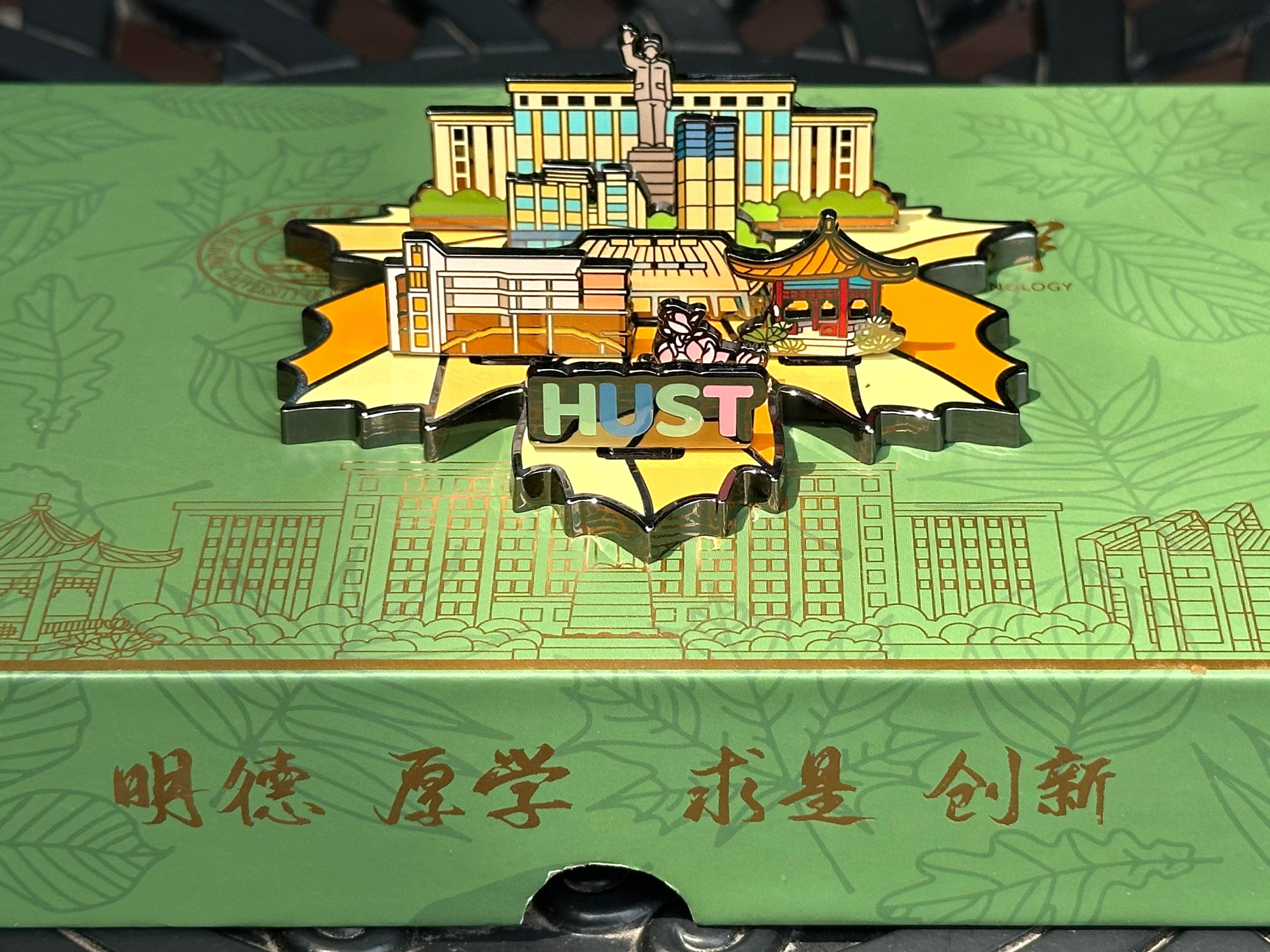 2023新款梧桐叶校景金属摆件