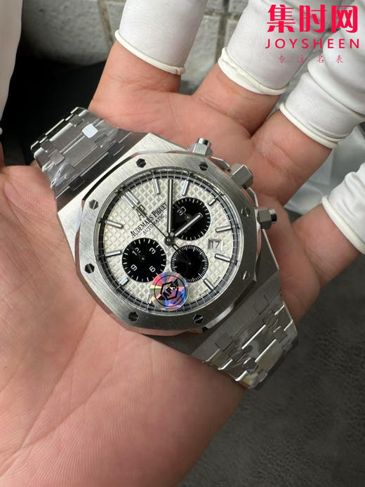 APS新品爱彼皇家橡树系列26331 男士腕表 自动上链计时码表，以标志性八角形表圈与“Tapisserie”格纹表盘诠释经典设计，搭载丹东一体定制机芯 商品图2