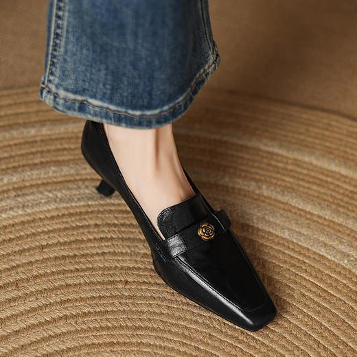 【预售5天】法式复古小方头细跟高跟鞋女真皮山茶花通勤气质工作鞋单鞋四季鞋JLY&18-398A 商品图2