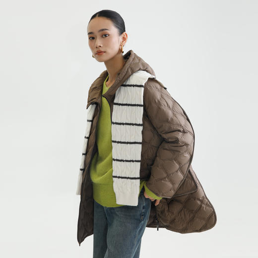 卡莉朵拉羽绒服C28D7901 商品图4